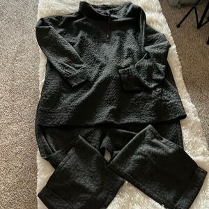 Liz Claiborne Grey 2 piece set size XL